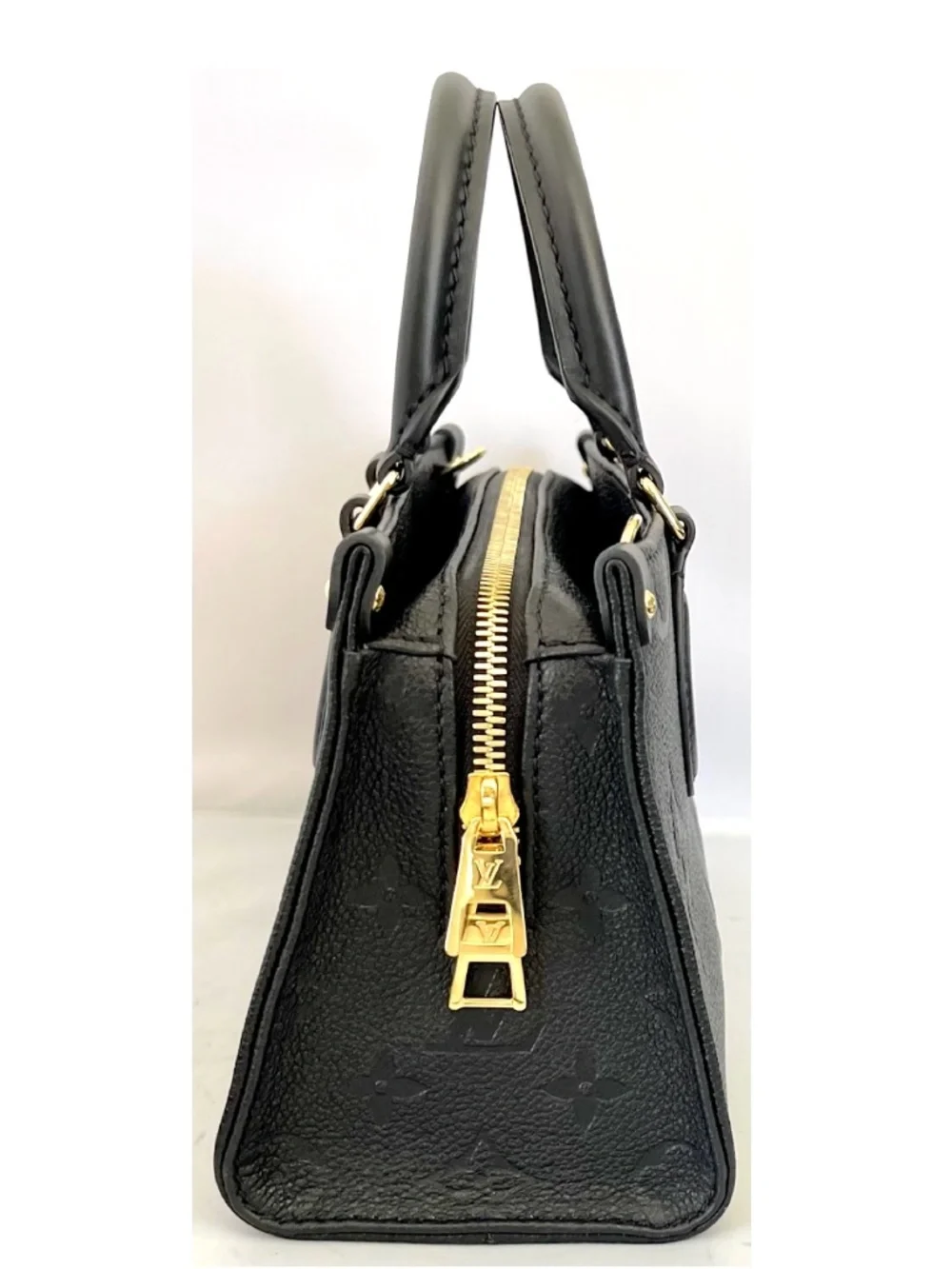 SAVE $760! Louis Vuitton OnTheGo East West Black Empreinte Monogram Shoulder Bag